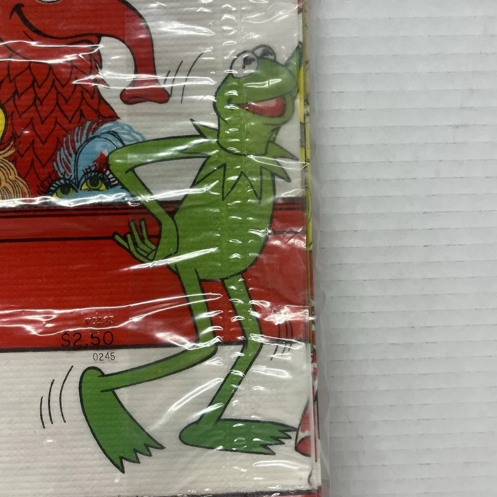 Vintage Muppets Hallmark Valentine's Day‎ Paper Tablecloth Table Cover - NOS